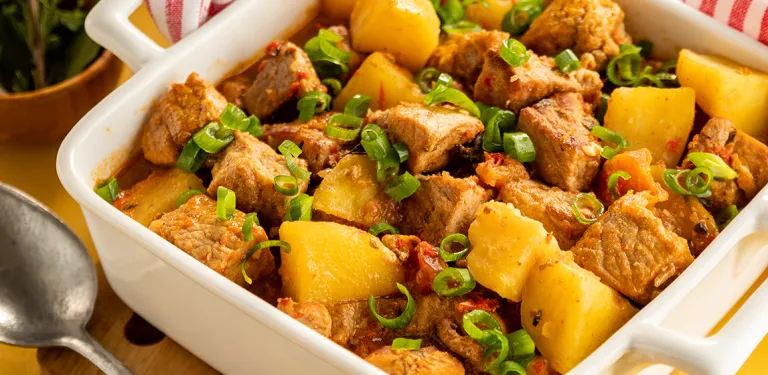 Carne Suína de Panela com Batatas