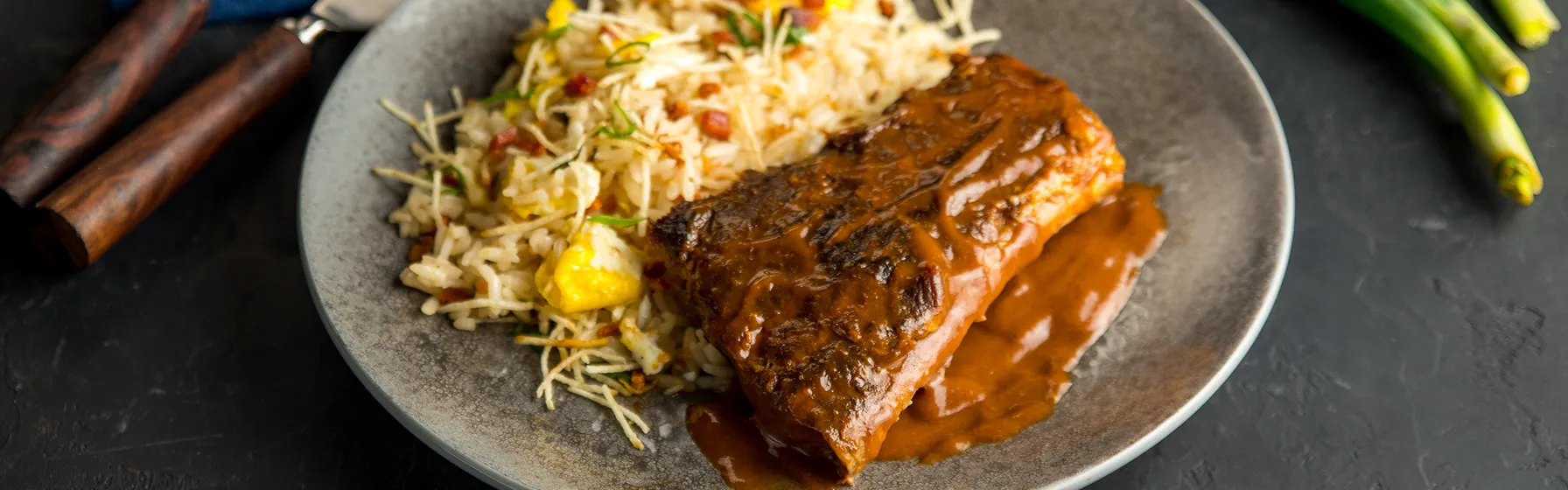 Costela Suína Sadia com Molho Barbecue e Arroz Biro-biro
